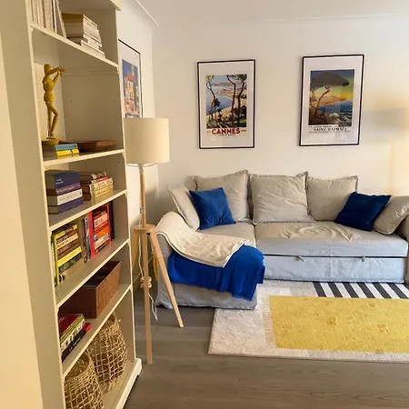 Lägenhet Le Clairfontaine - Stylish City-centre In - Sea View - Perfect For Work And Relaxation - 10 Min Walking Distance Of Palais Des Festivals And Beaches