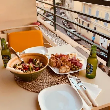 Le Clairfontaine - Stylish City-centre In - Sea View - Perfect For Work And Relaxation - 10 Min Walking Distance Of Palais Des Festivals And Beaches Appartement Cannes