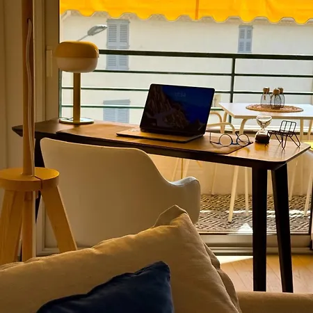 Le Clairfontaine - Stylish City-centre In - Sea View - Perfect For Work And Relaxation - 10 Min Walking Distance Of Palais Des Festivals And Beaches