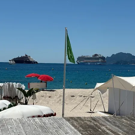 Le Clairfontaine - Stylish City-centre In - Sea View - Perfect For Work And Relaxation - 10 Min Walking Distance Of Palais Des Festivals And Beaches