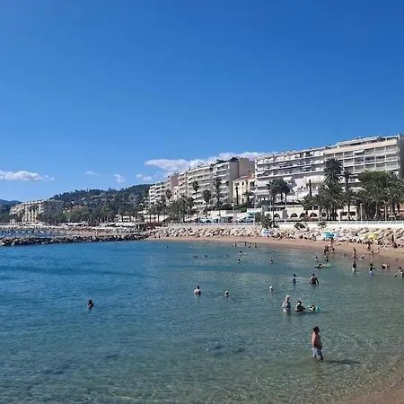 Le Clairfontaine - Stylish City-centre In - Sea View - Perfect For Work And Relaxation - 10 Min Walking Distance Of Palais Des Festivals And Beaches Appartement *