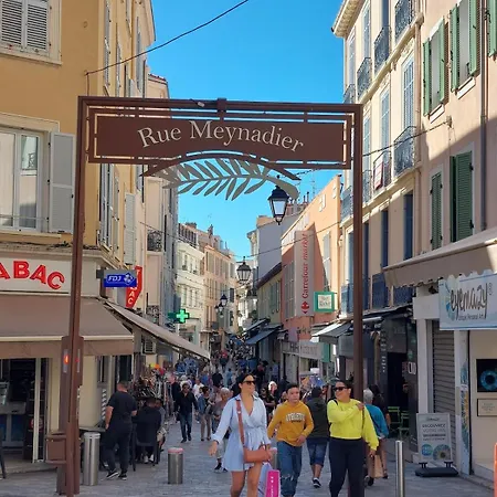 Le Clairfontaine - Stylish City-centre In - Sea View - Perfect For Work And Relaxation - 10 Min Walking Distance Of Palais Des Festivals And Beaches Lägenhet