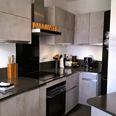 Le Clairfontaine - Stylish City-centre In - Sea View - Perfect For Work And Relaxation - 10 Min Walking Distance Of Palais Des Festivals And Beaches Lägenhet Cannes