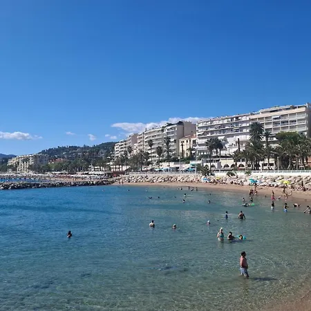 Lägenhet Le Clairfontaine - Stylish City-centre In - Sea View - Perfect For Work And Relaxation - 10 Min Walking Distance Of Palais Des Festivals And Beaches *